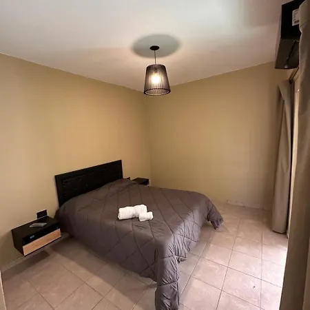 Moderno Apart Centrico Para 4 Personas Con Patio Santiago del Estero Exterior photo